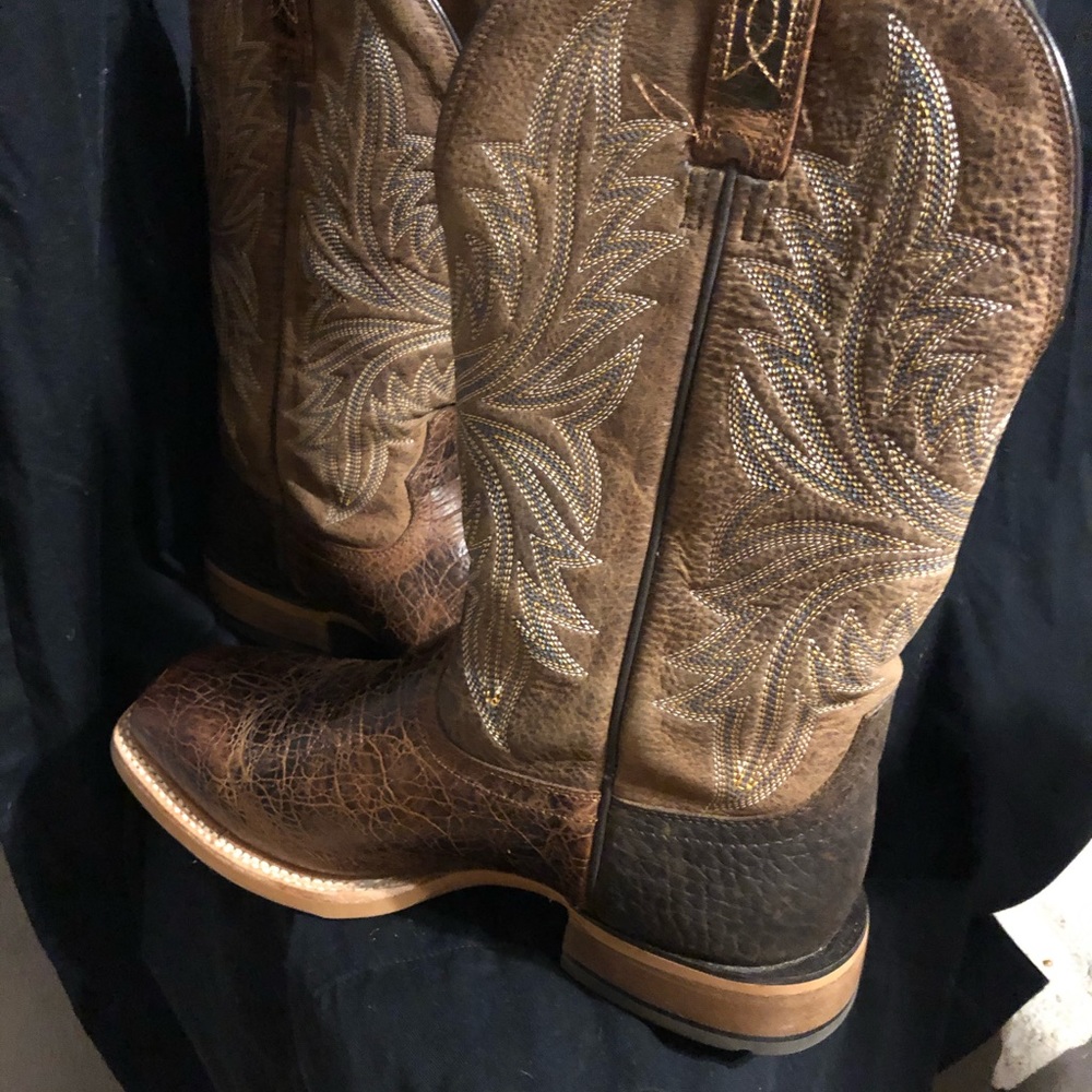 Men Ariat Boots